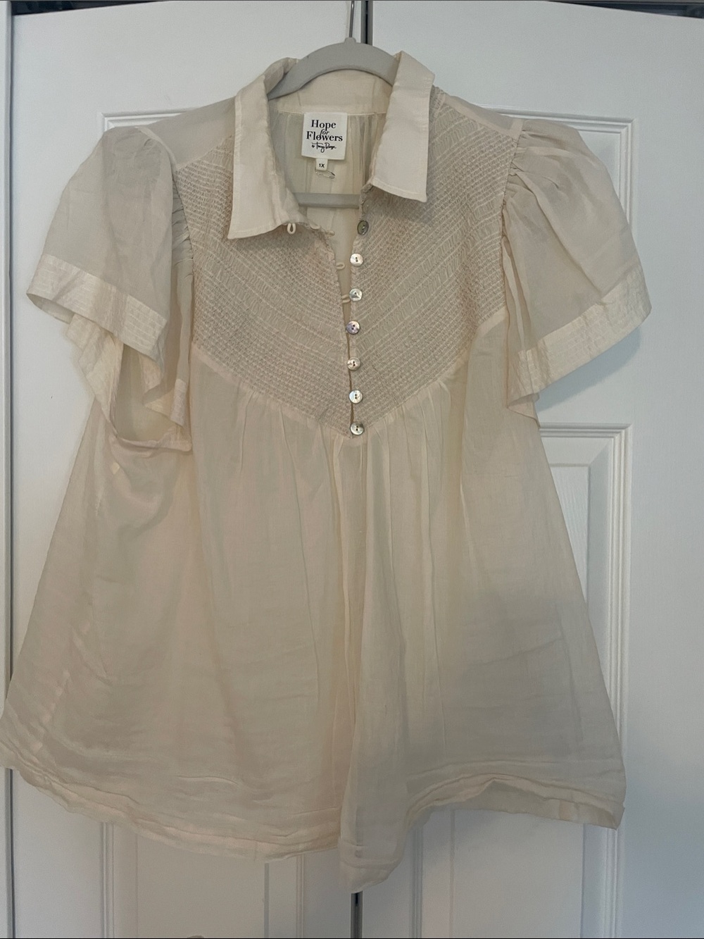 Hope for flowers by Tracy Reese- Cream Pintuck Button-Front Blouse